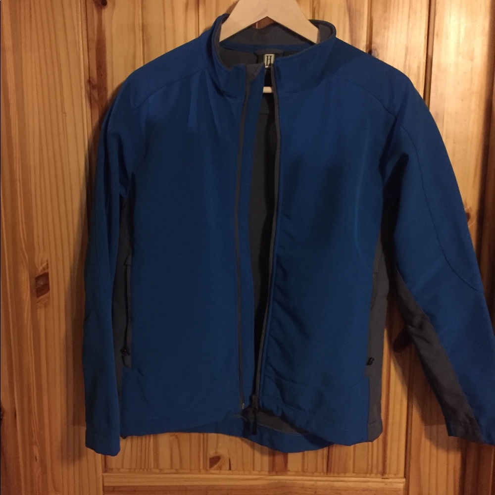 Soft shell women’s size medium jacket